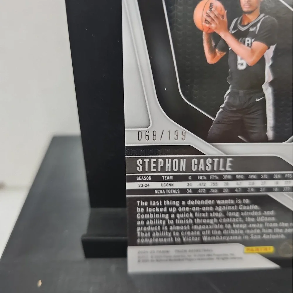 2024-25 Panini Prizm - Stephon Castle #234 Blue Prizm /199 (RC) See Pic Numbered